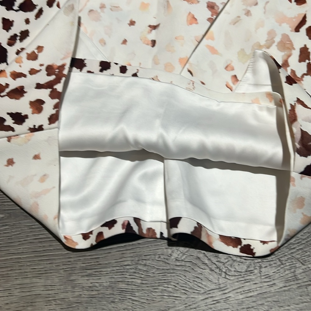 Keepsake Such Great Heights Brown and Ivory Print Dress - Picture 14 of 16